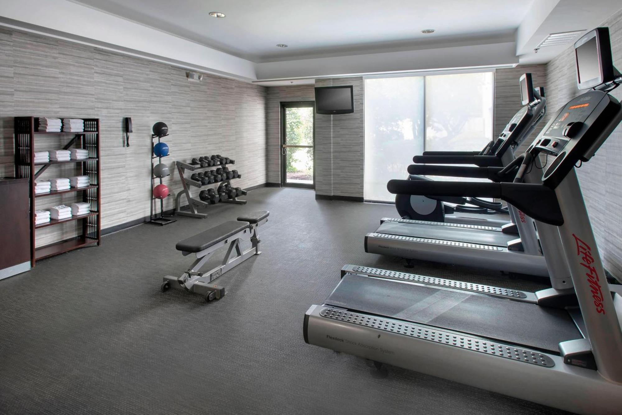 Courtyard By Marriott Princeton Esterno foto
